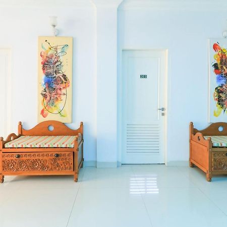 Ge Jacmart Homestay ماكاسار المظهر الخارجي الصورة